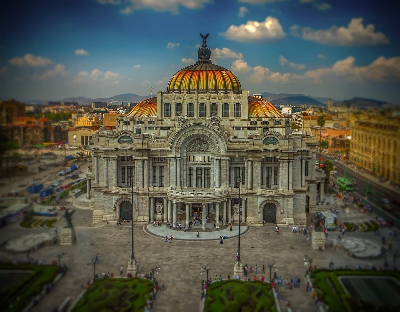 The Palacio de Bellas Artes in Mexico City